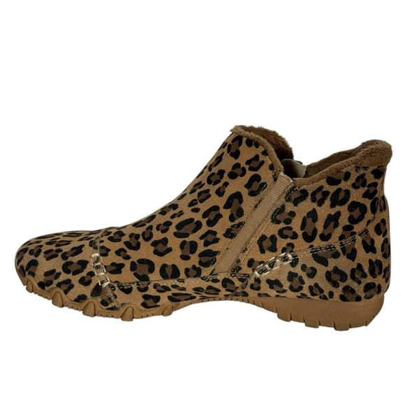 SKECHERS Relaxed Fit Biker Ankle Boot Size 7.5 Leopard Print Suede - Picture 6 of 8